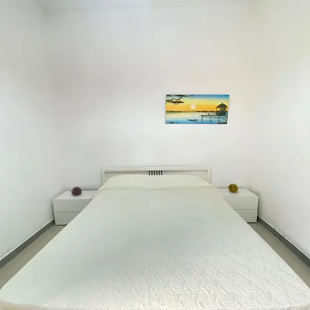 Sole E Sorrisi 100 M Dal Mare Gallipoli Apartamento Rivabella